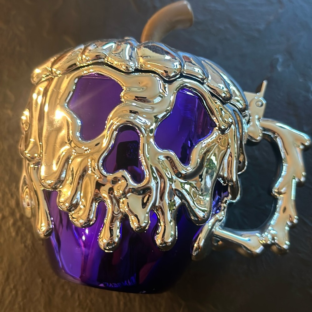 DISNEY MUG